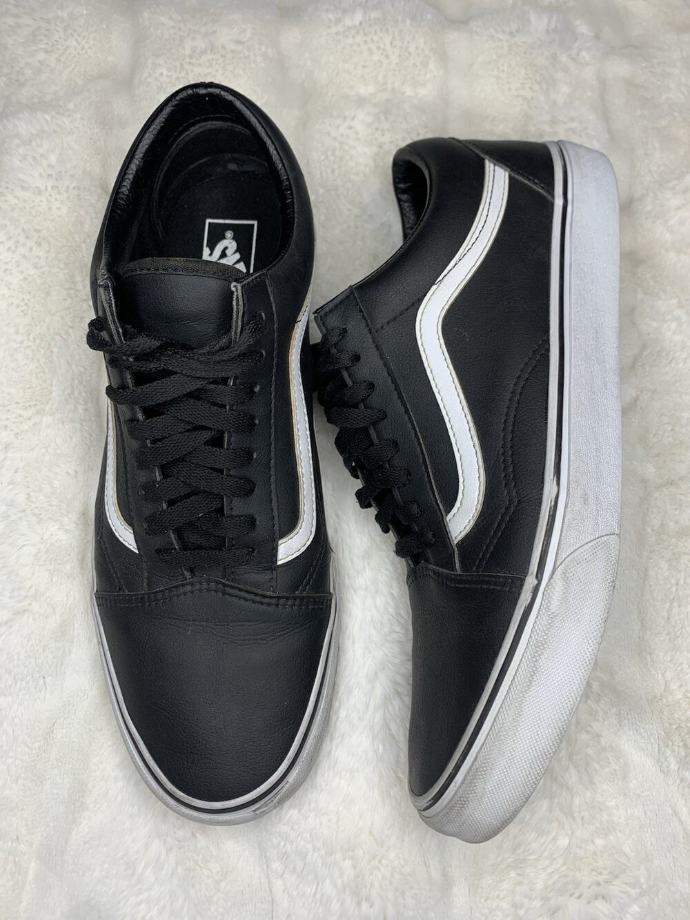 Vans Men Size 11.5 Old Skool Low Top Black & White Leather Skate Sneakers Shoes